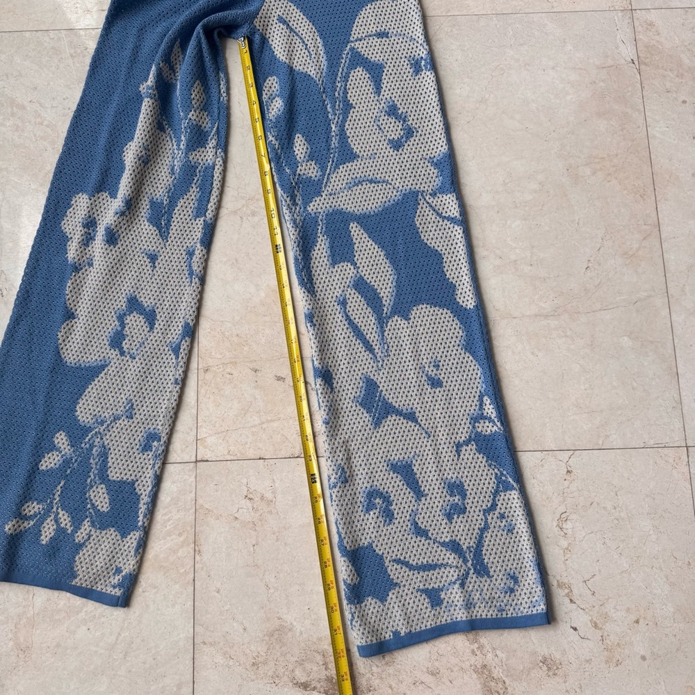 Misa Los Angeles Liam Floral Blue and White Knit Pants size M - Picture 10 of 13